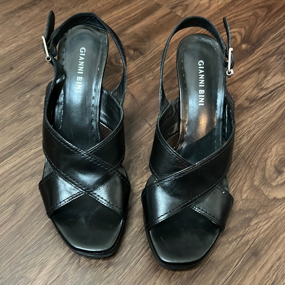 Women shoes